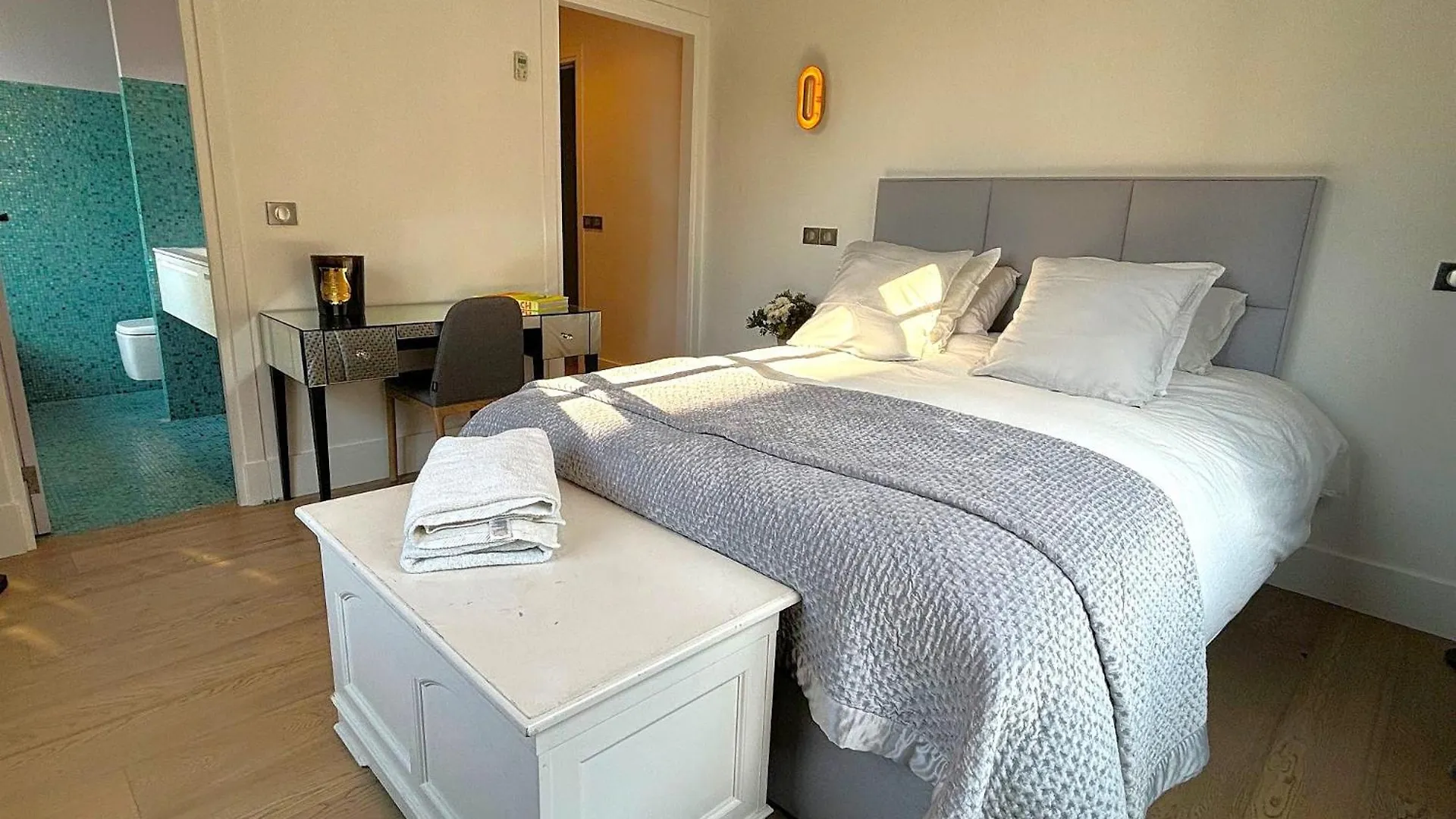 L'Appartement Matignon Paris Apartment